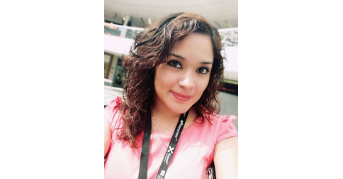 ITZEL MENA